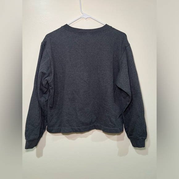 Champion Charcoal V-Neck Women's Top size medium - Picture 4 of 5